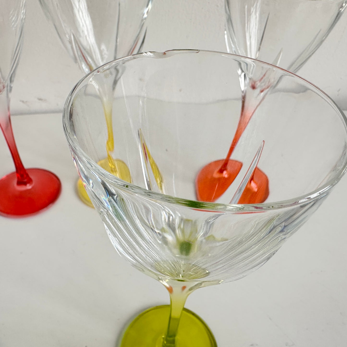 TT120 SET OF 6 RAINBOW STEMMED GLASSES
