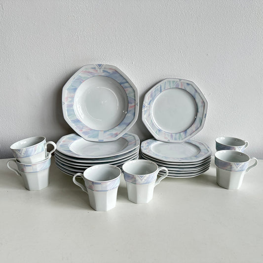 TT160 SAVOIR VIVRE FINE CHINA SET