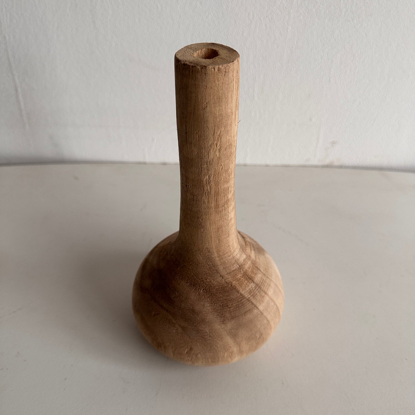 VS021 TAPERED CARVED WOOD VASE