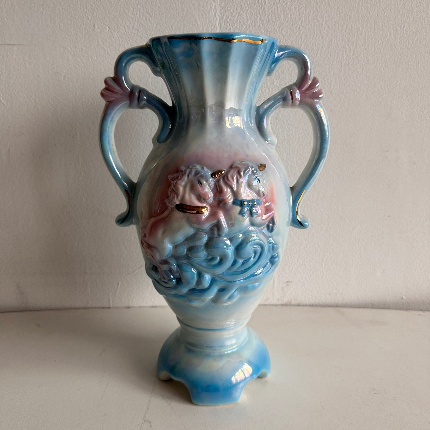 VS028 UNICORN DREAM VASE
