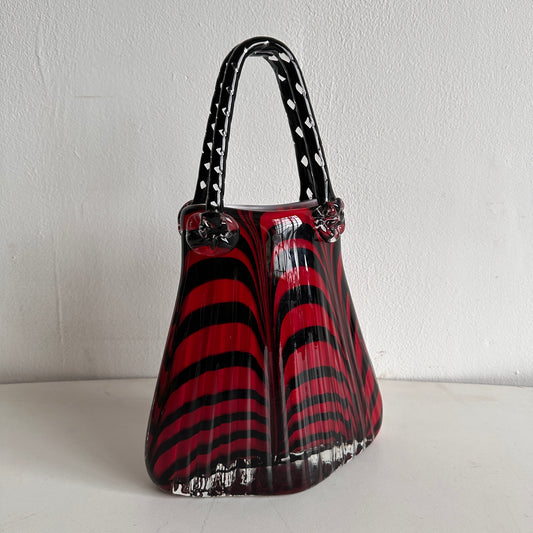 VS029 RED HANDBAG GLASS VASE