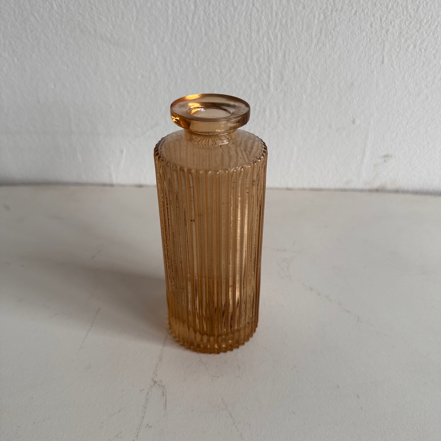 VS033 CATHER FLUTED ROSE GLASS VASE