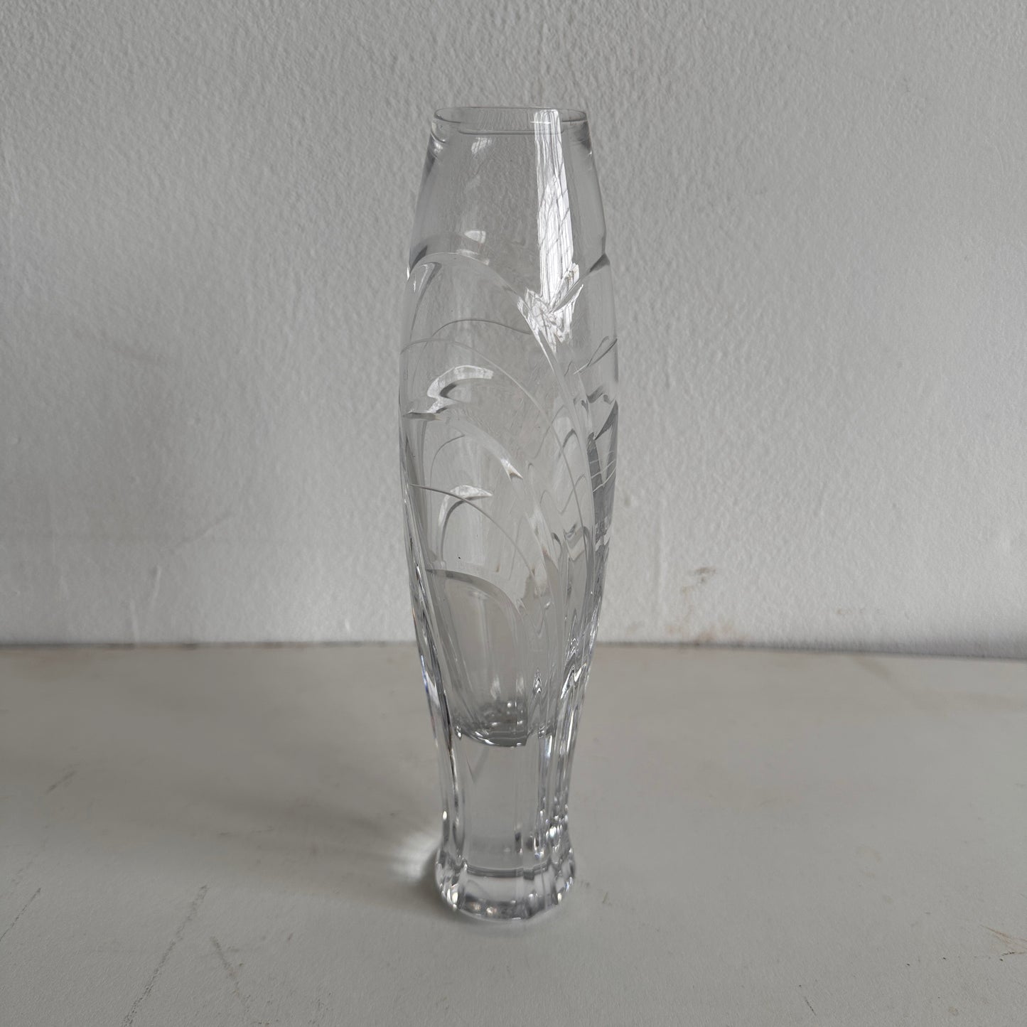 VS034 TAPERED ETCHED GLASS VASE