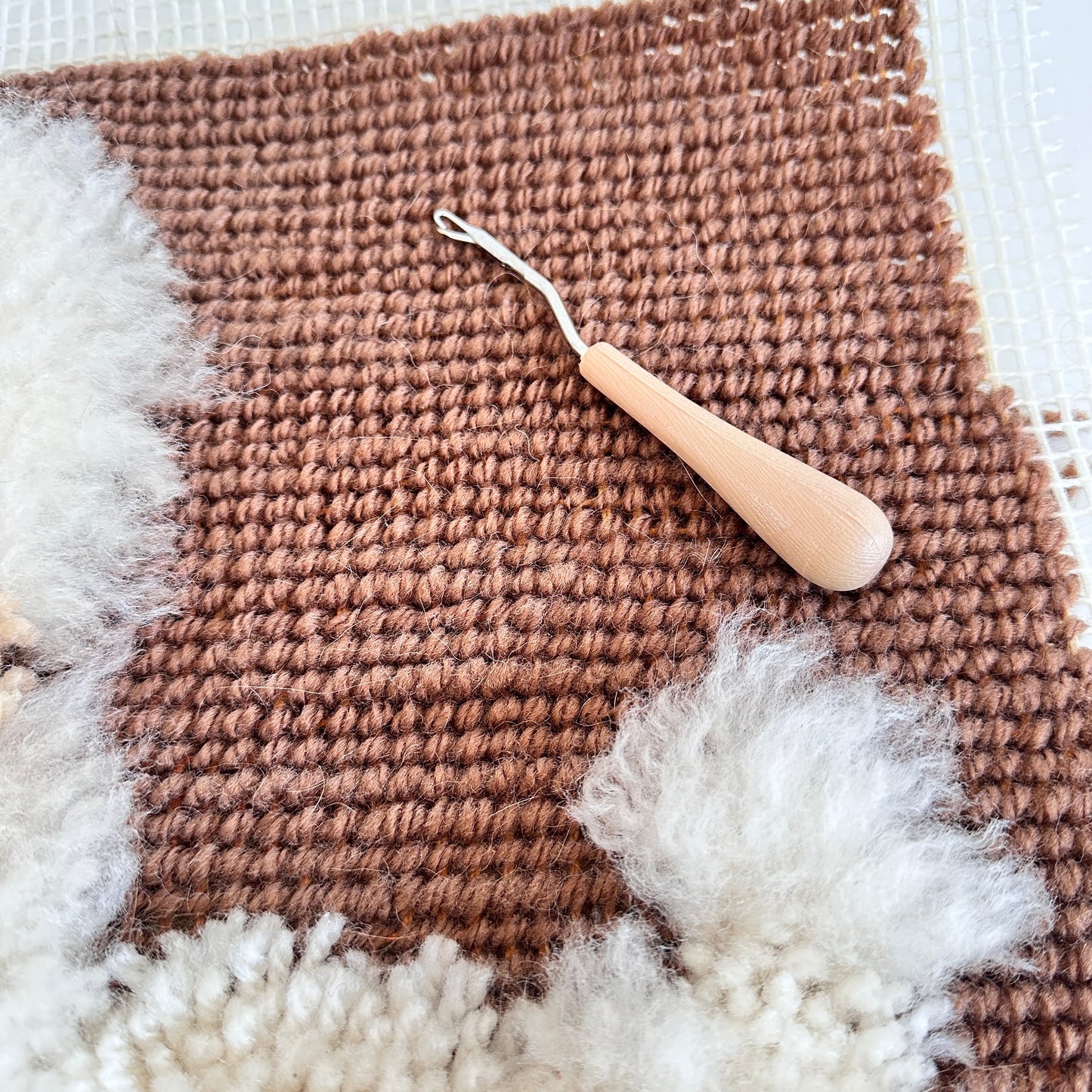 HC009 WIP POODLE LATCHHOOK KIT