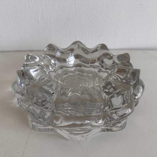 AA004 SOLID HEAVY GLASS ASHTRAY