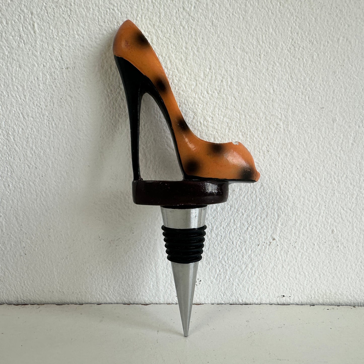 AA012 HIGH HEEL WINE STOPPER