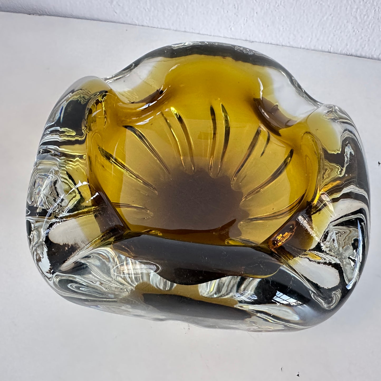 AA026 MURANO GREEN BROWN ASHTRAY