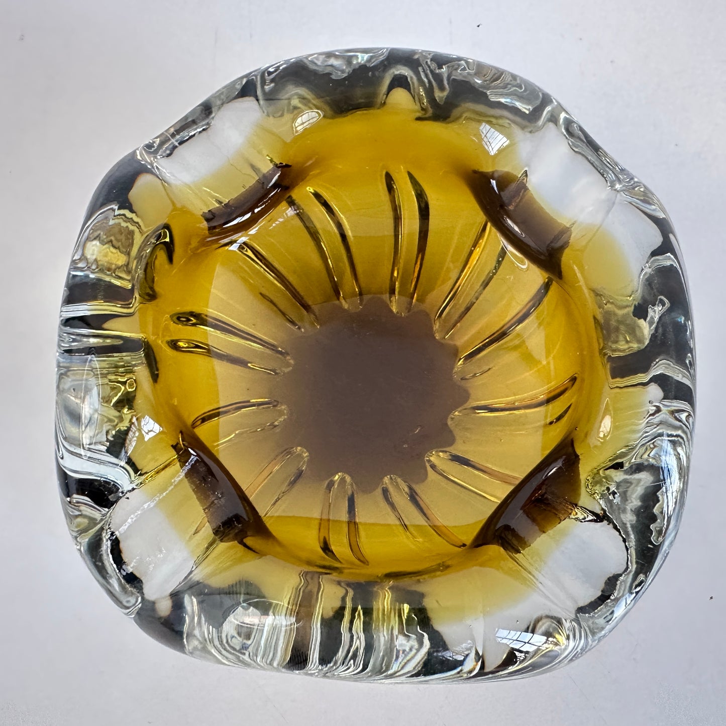 AA026 MURANO GREEN BROWN ASHTRAY
