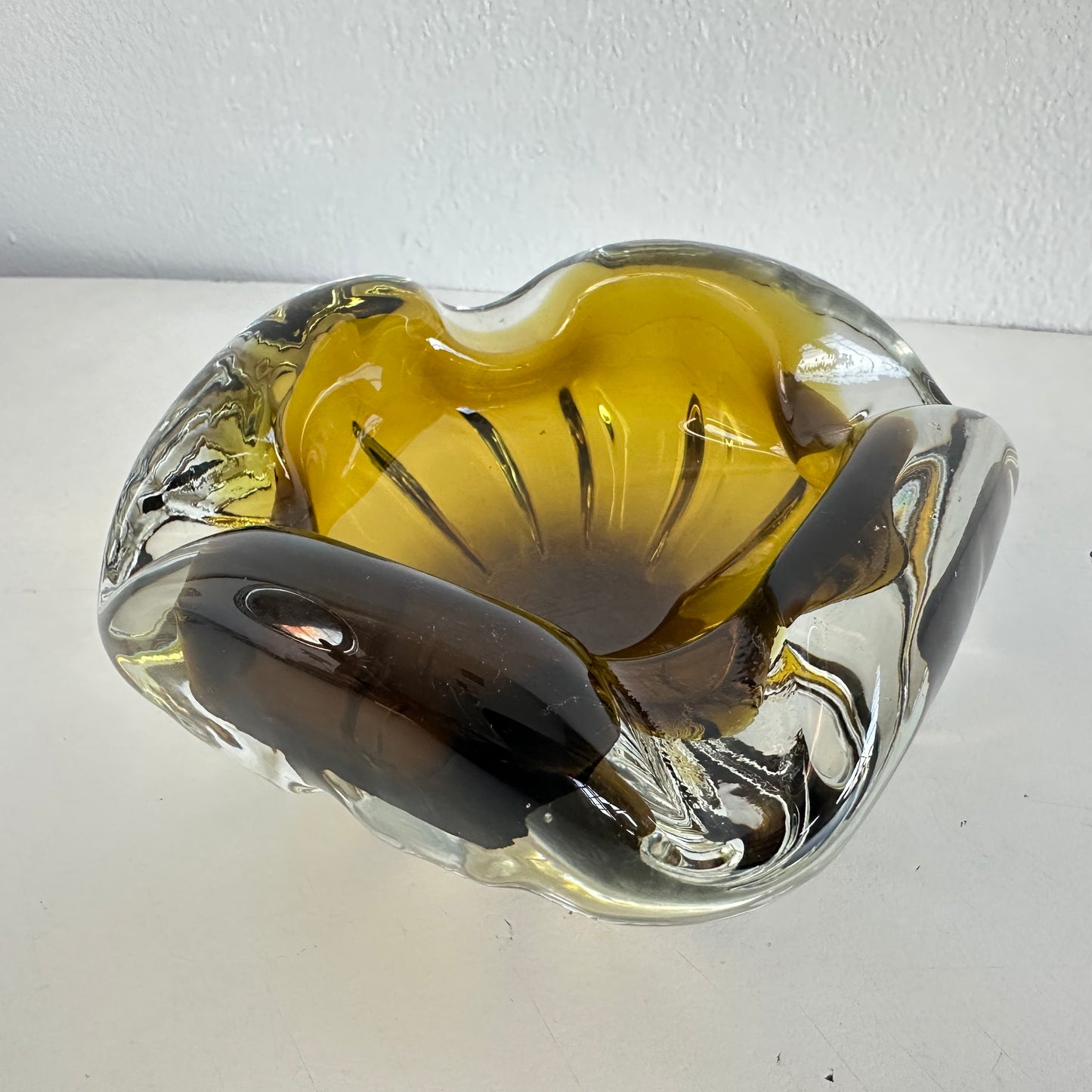 AA026 MURANO GREEN BROWN ASHTRAY
