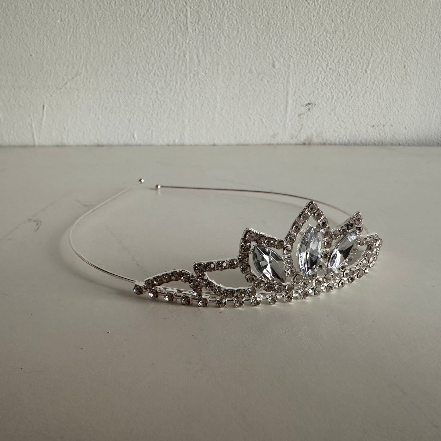 BB012 CUTIE TIARA