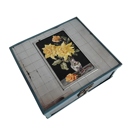 BB020 FLORAL AND MIRROR VANITY BOX