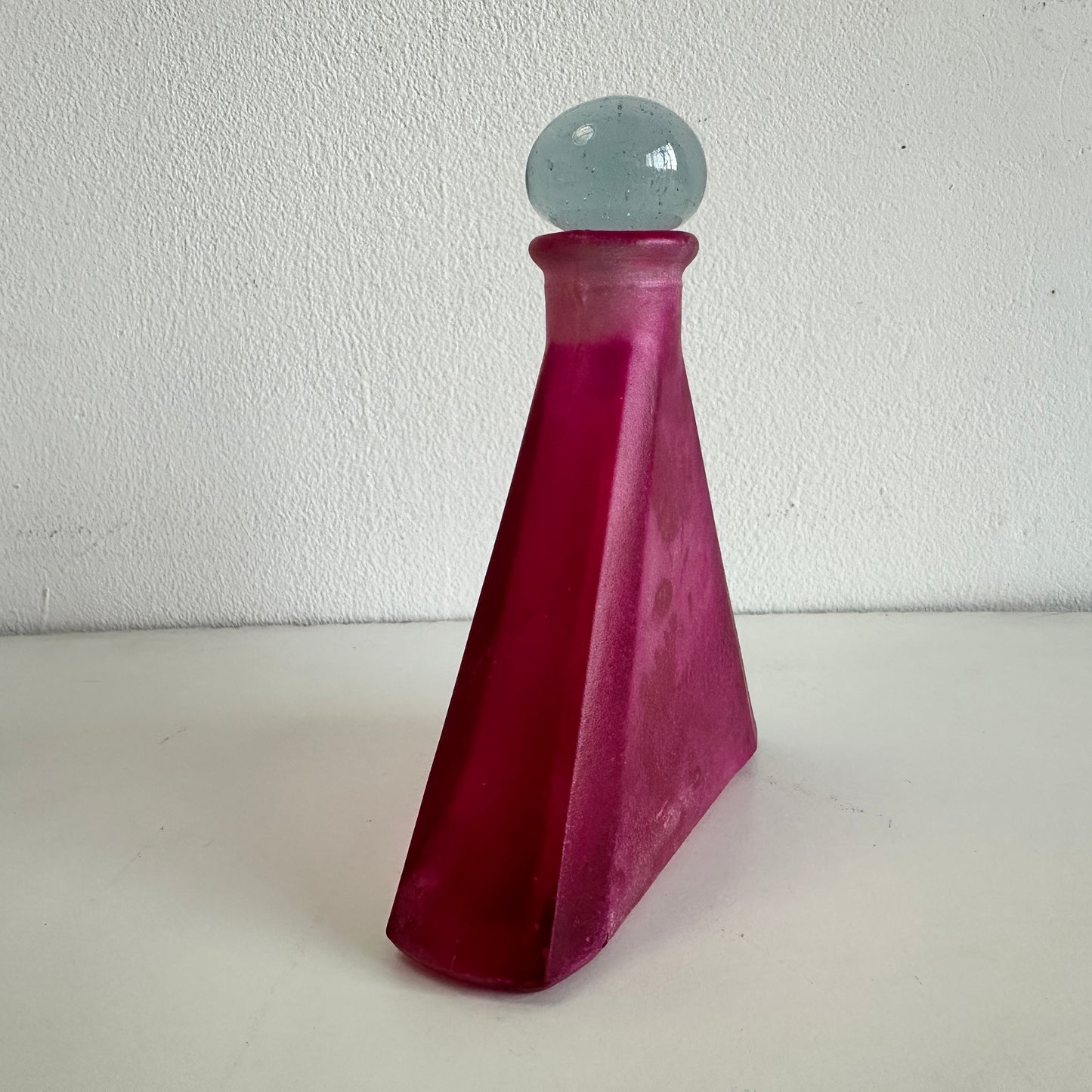 BB028 PINK THICK GLASS PERFUME BOTTLE WITH GLASS LID