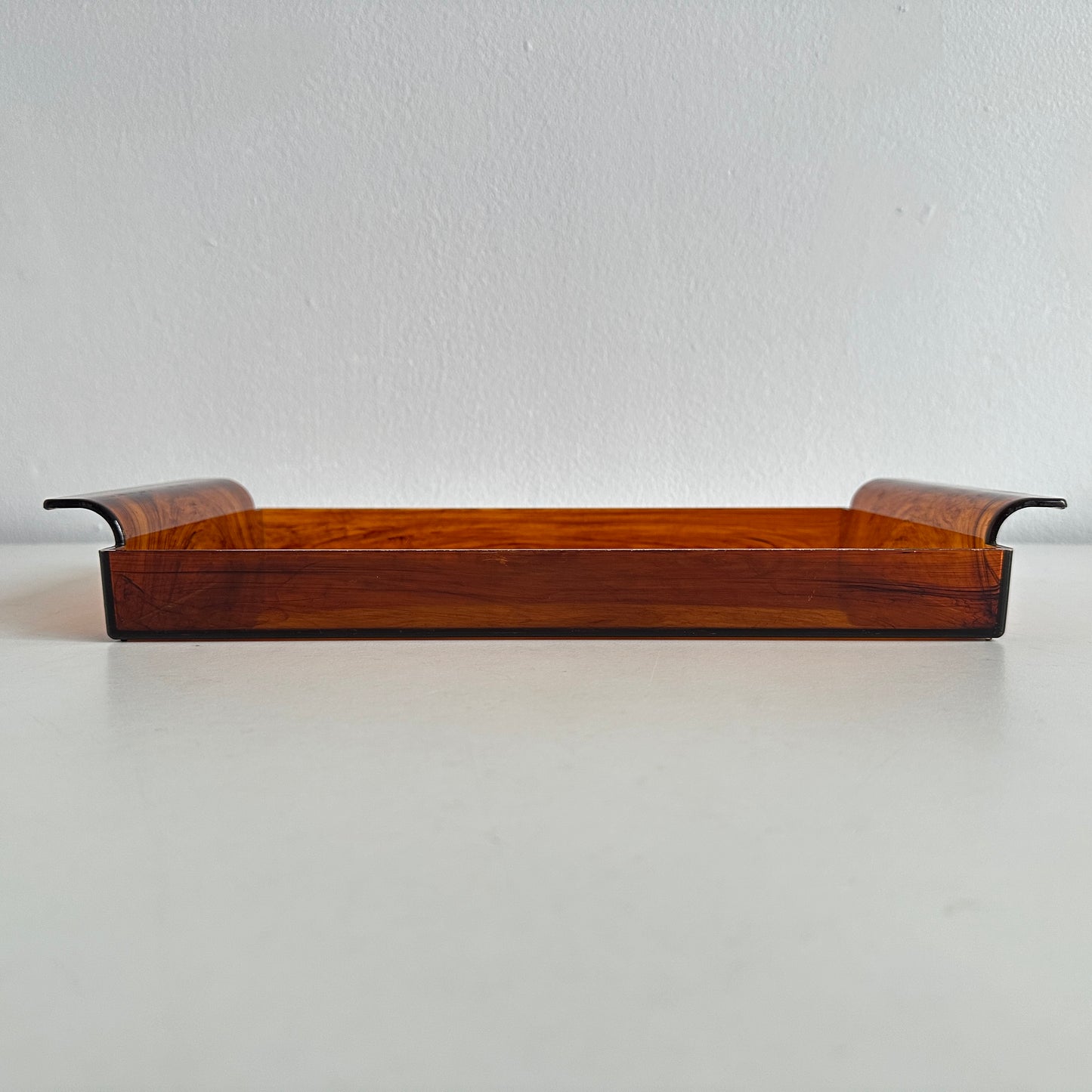 BB037 VINTAGE DISTRESSED PLASTIC AMBER SWIRL VANITY TRAY