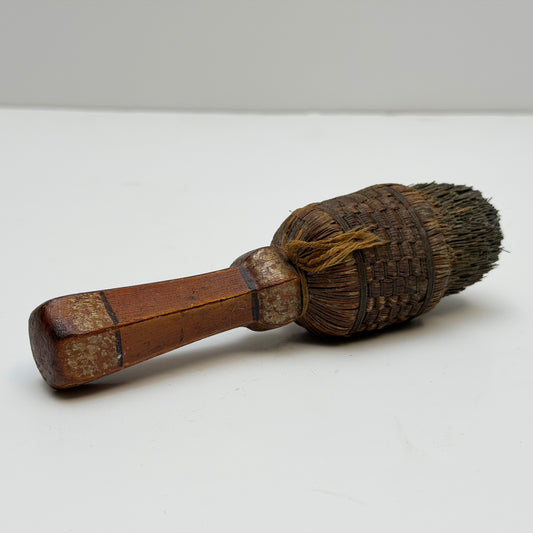 BB045 ANTIQUE WOODEN CLEANING BRUSH