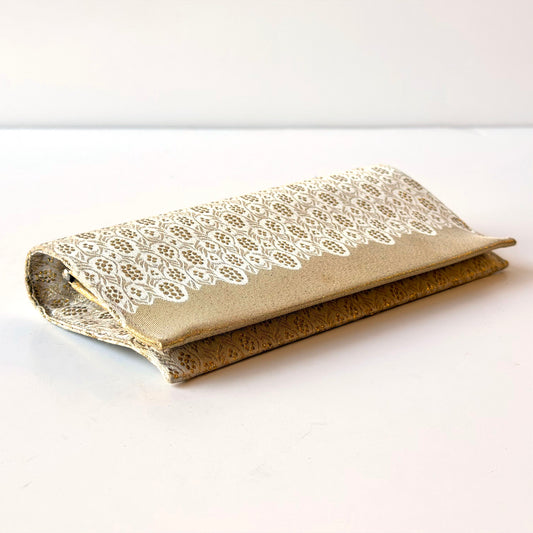 BB056 GOLD & WHITE MAKEUP POUCH