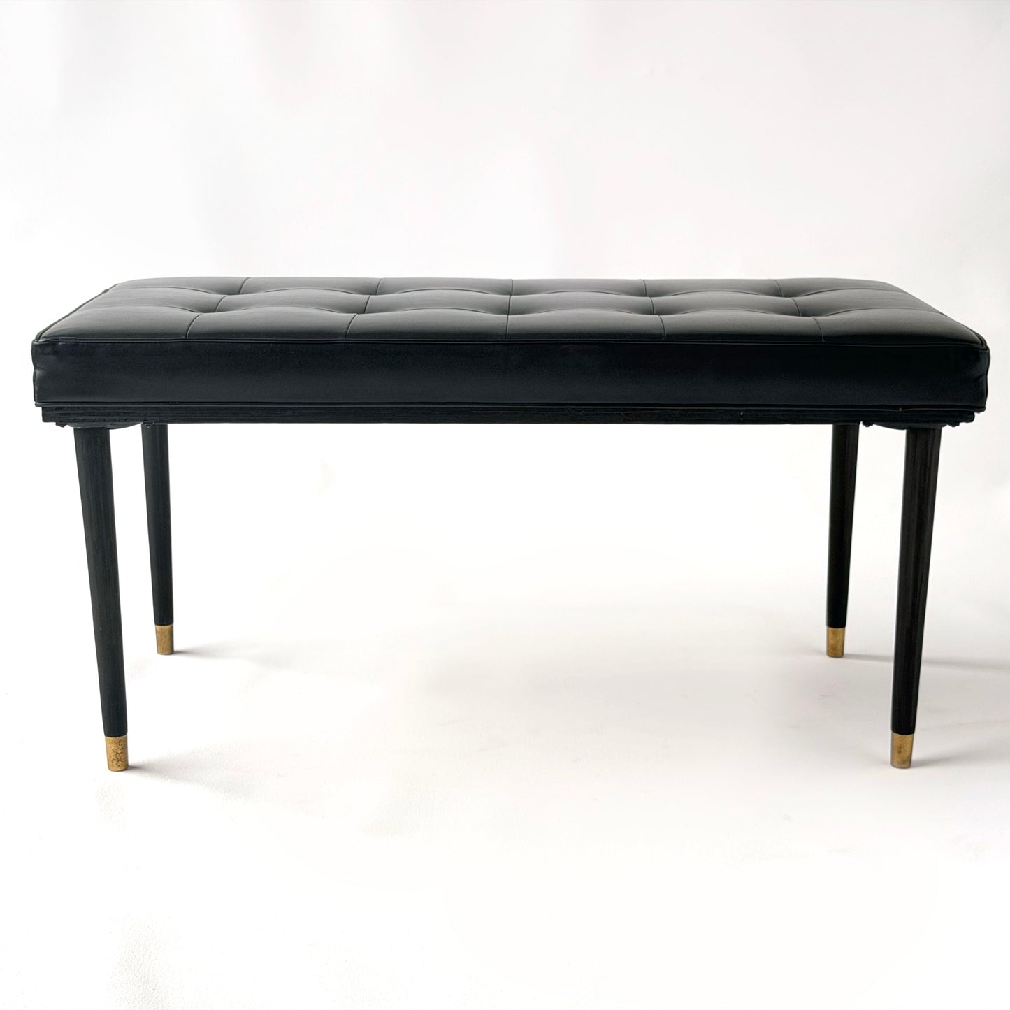BE007 BLACK LEATHER BENCH
