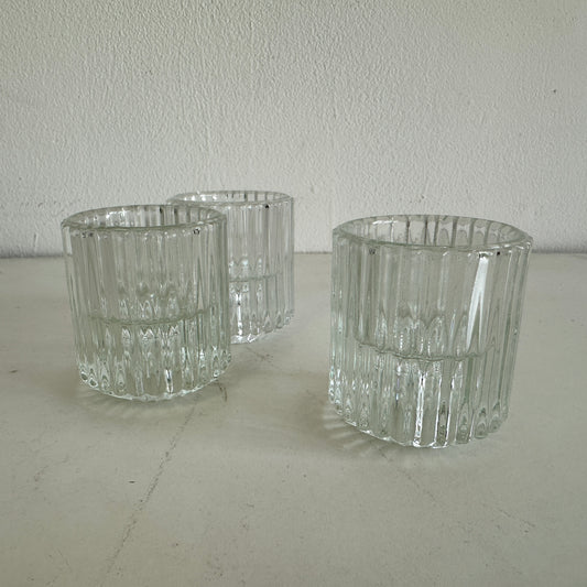 CA026 SET OF THREE CLEAR FLUTED VOTIVE HOLDERS