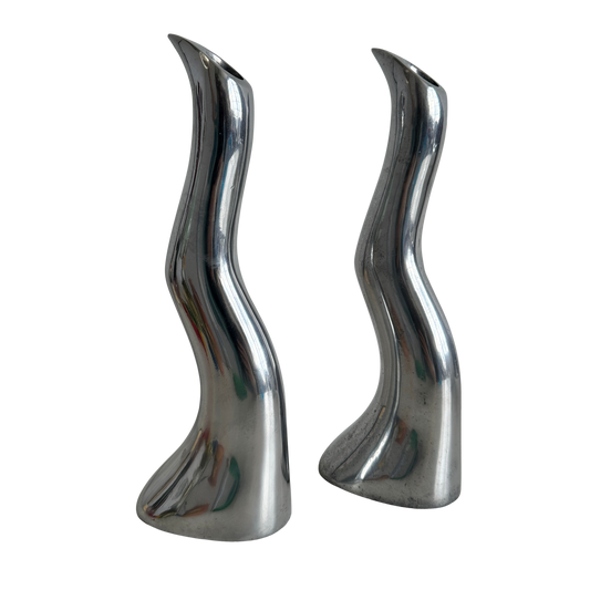 CA029 SET OF TWO WAVY ALUMINUM TAPER HOLDERS