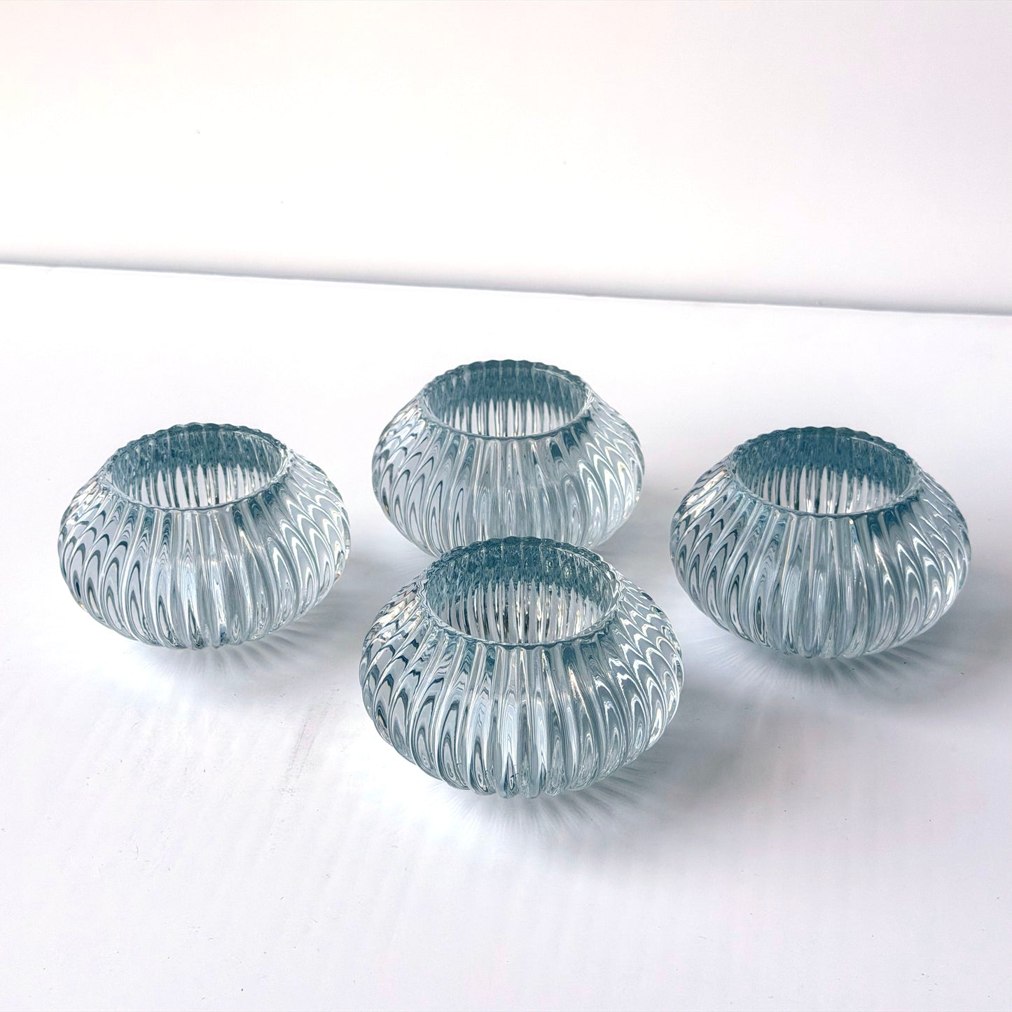 CA046 SET OF 4 PLEATED GLASS VOTIVE CANDLE HOLDERS
