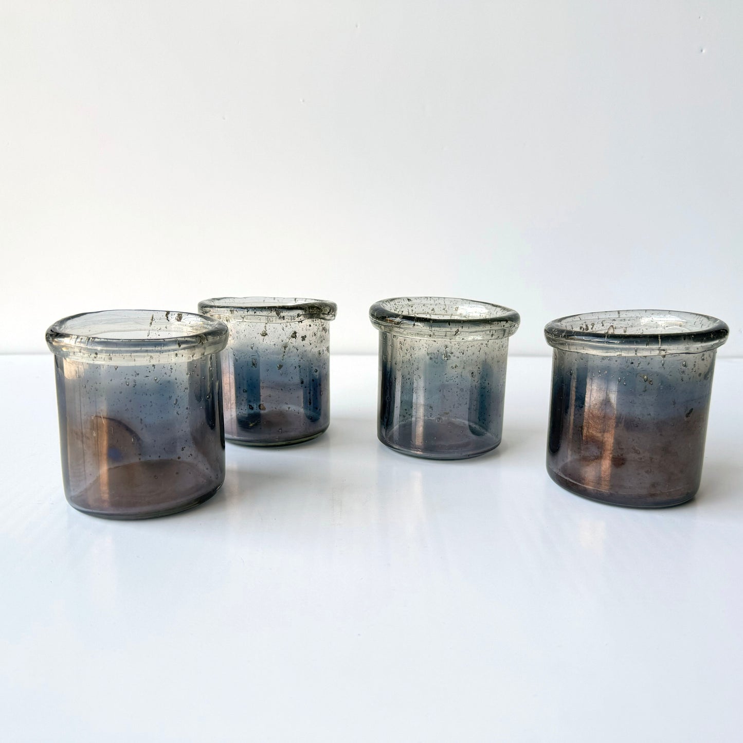 CA047 SET OF 4 THICK BUBBLE GLASS VOTIVE CANDLE HOLDERS
