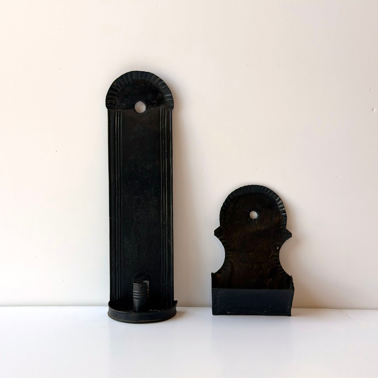 CA050 19TH CENTURY BLACK TIN WALL MOUNTED CANDLE HOLDER AND MATCH STICK HOLDER