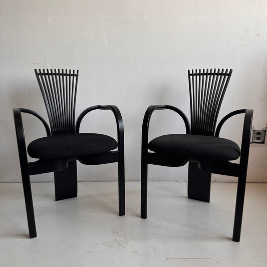 CH013 NORWEGIAN DESIGN BLACK WOOL BENTWOOD CHAIRS