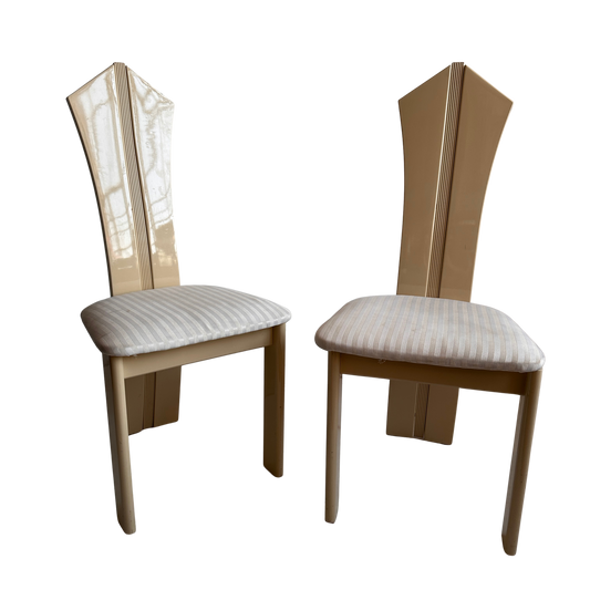 CH016 VRUMPET CHAIRS