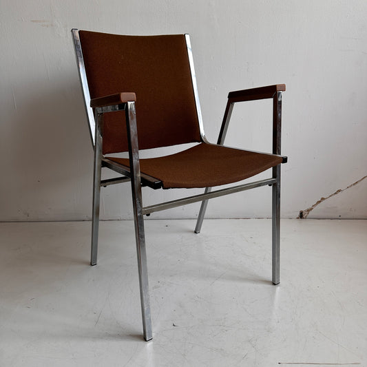 CH043 BROWN AND CHROME OFFICE CHAIR