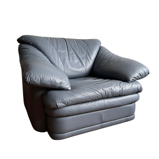 CH052 ITALIAN BLUE LEATHER LOUNGE CHAIR WITH OTTOMAN