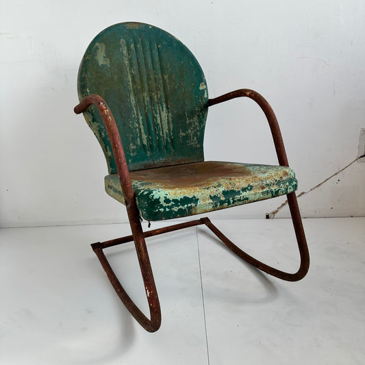 CH056 GREEN RUSTY METAL OUTDOOR ROCKING CHAIR