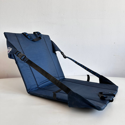CH058 NAVY BLUE CRAZY CREEK CAMPING CHAIR