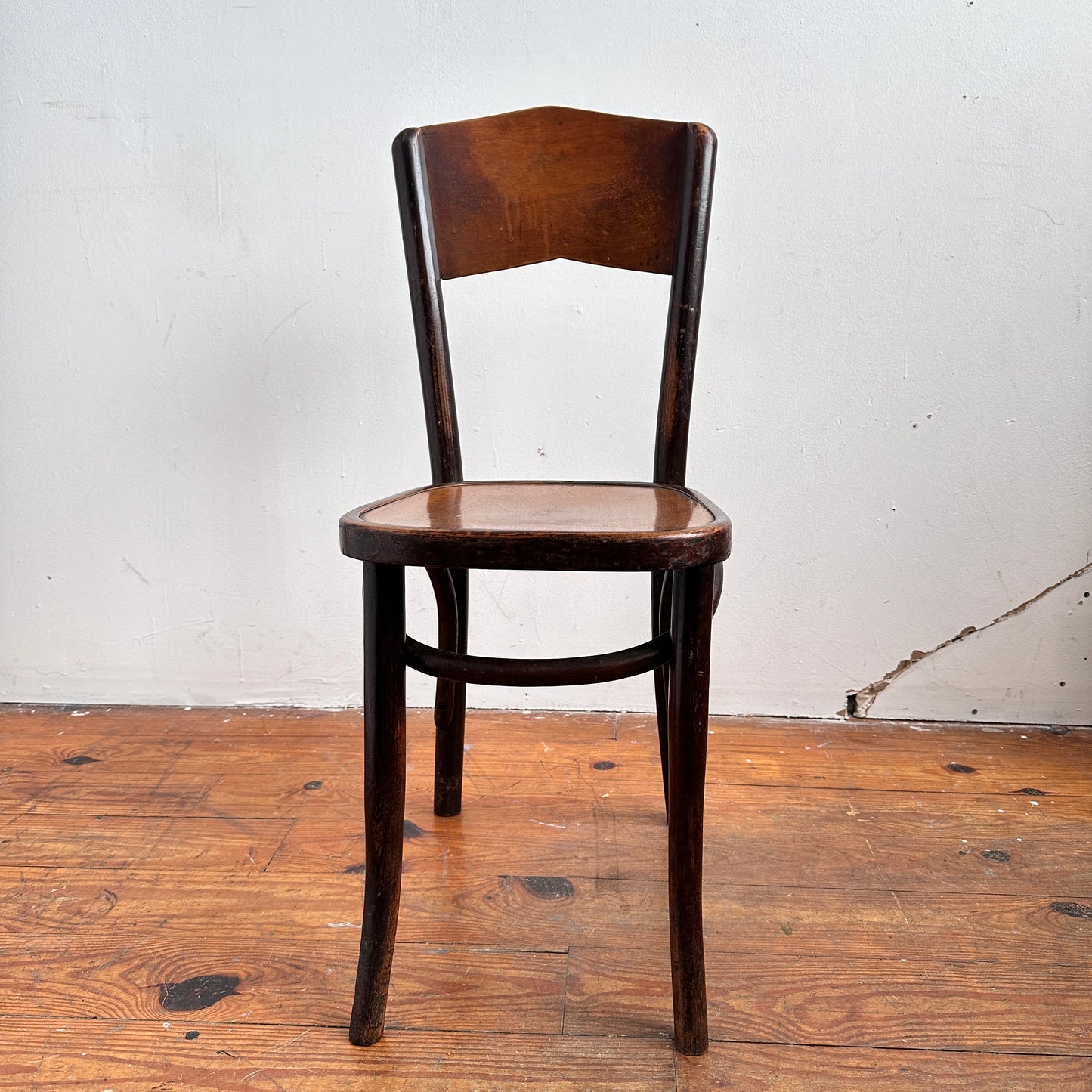 CH061 BENTWOOD DALTON CAFE CHAIR