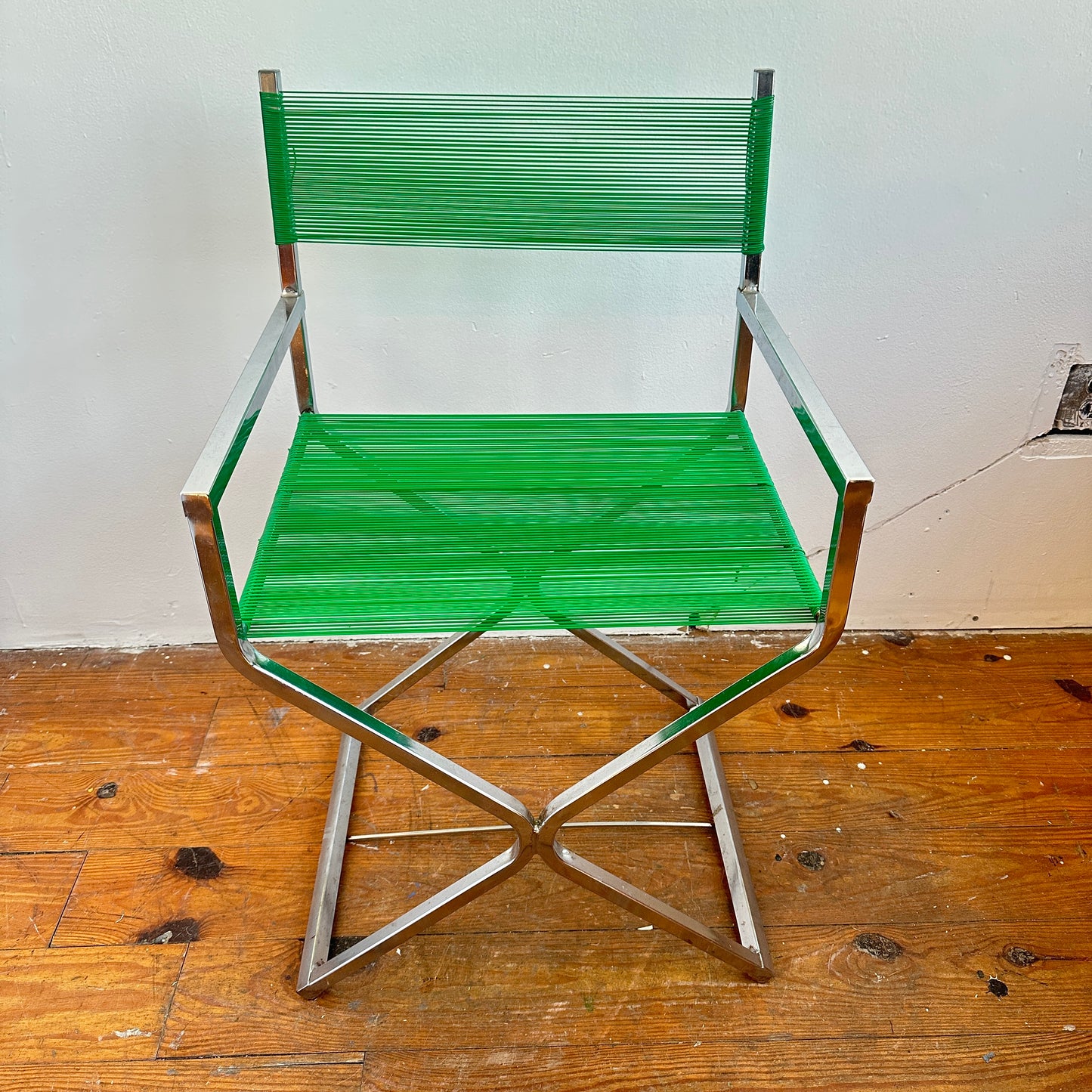 CH068 CHROME AND GREEN RUBBER BAND CHAIR