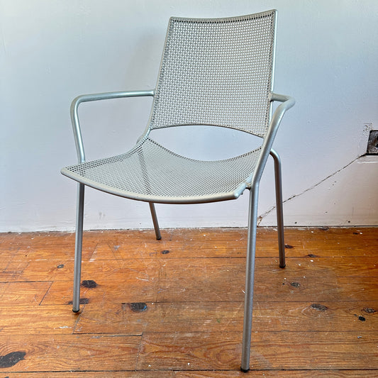 CH069 SILVER GRID CHAIR