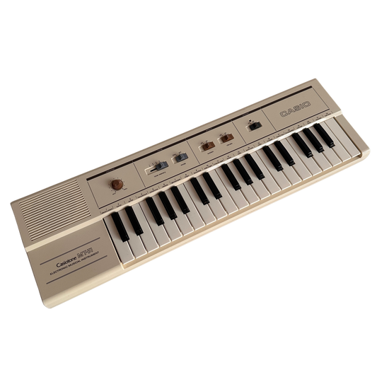 EL006 CASIO CREAM KEYBOARD