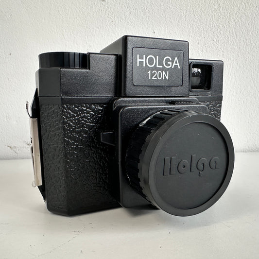 EL053 HOLGA 120N CAMERA