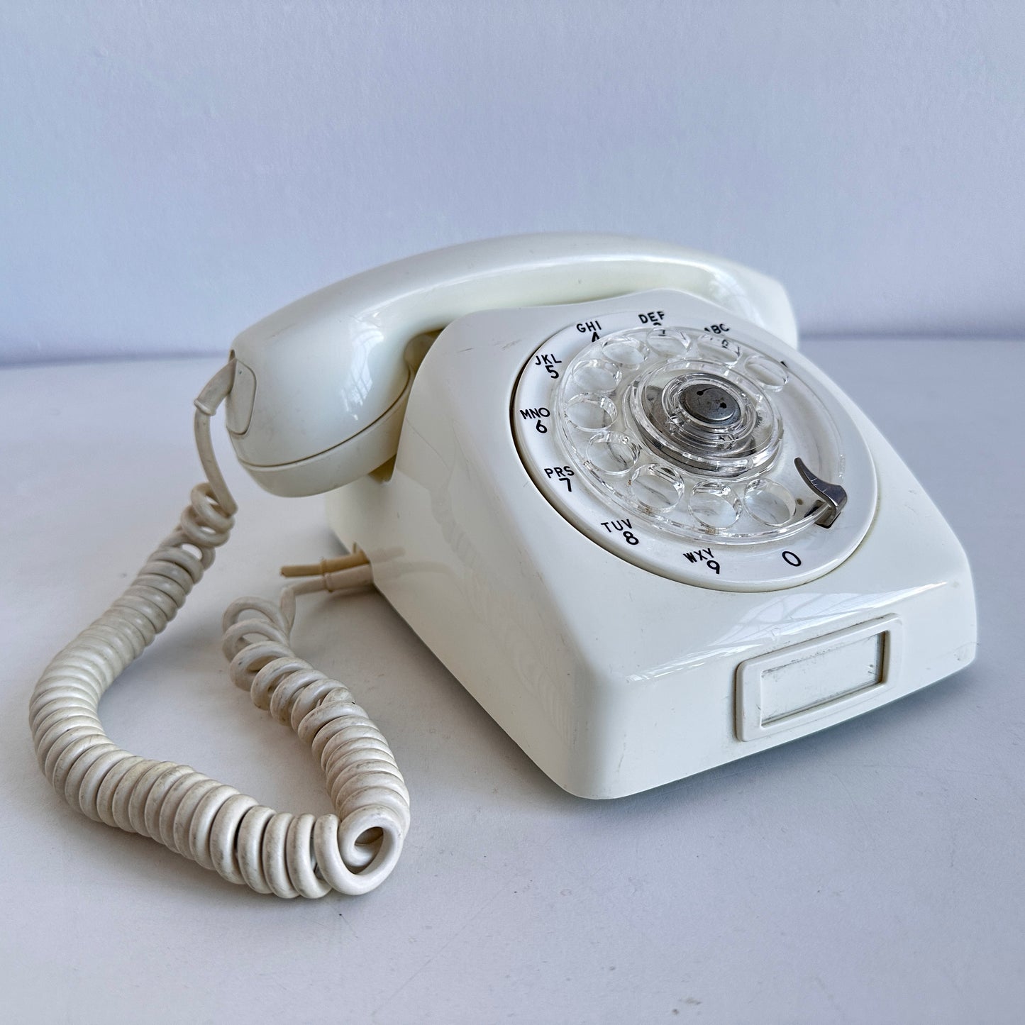 EL090 WHITE ROTARY PHONE