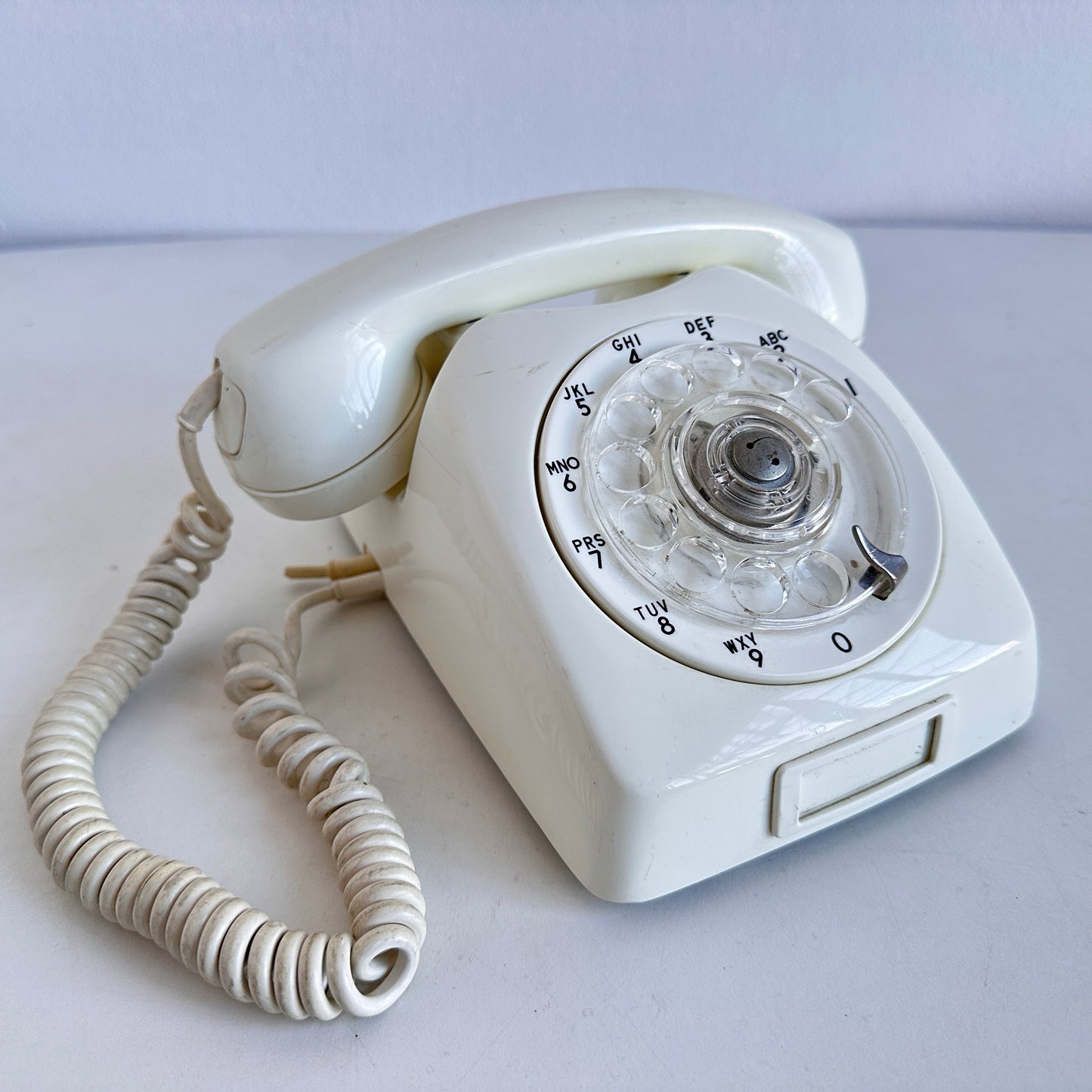 EL090 WHITE ROTARY PHONE