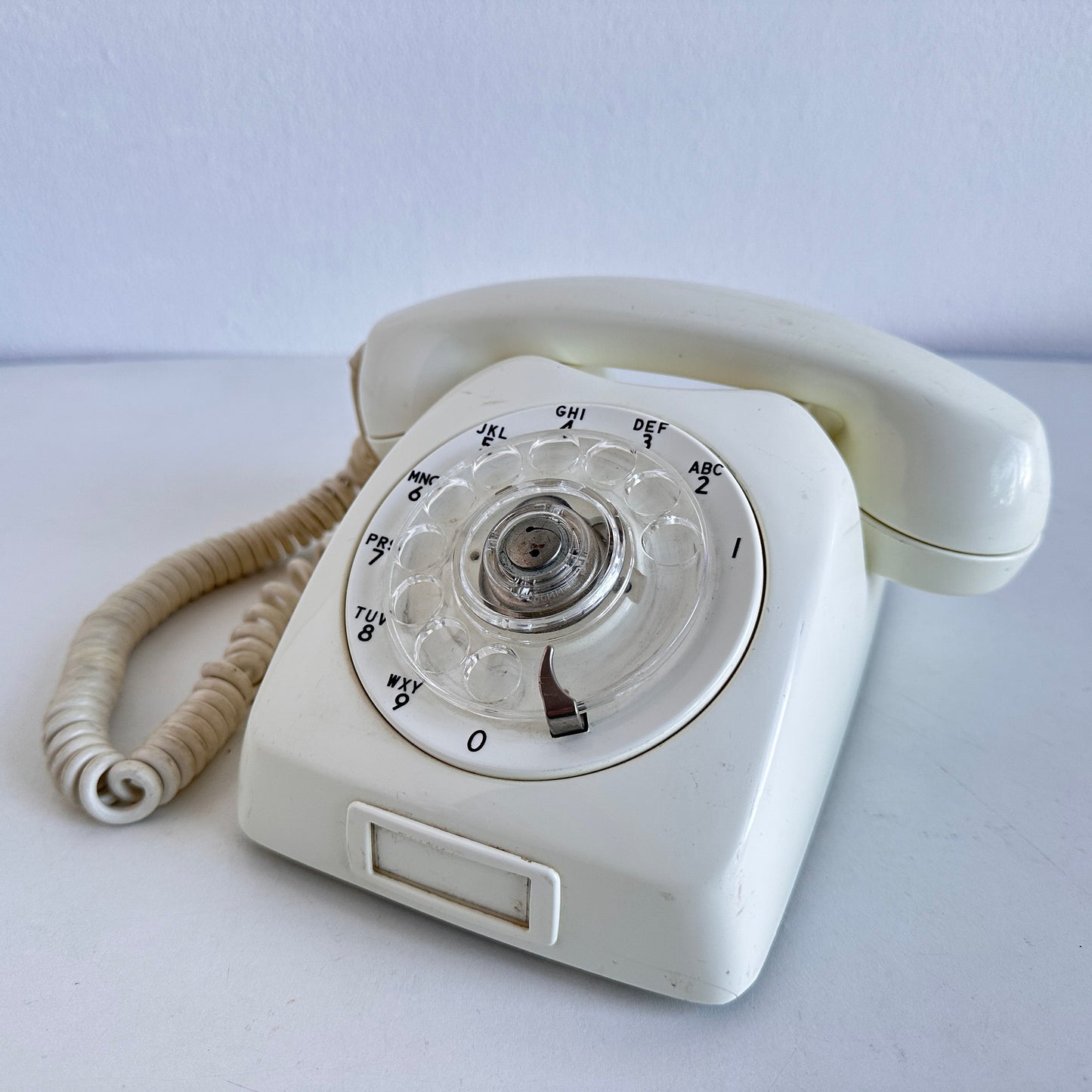 EL090 WHITE ROTARY PHONE