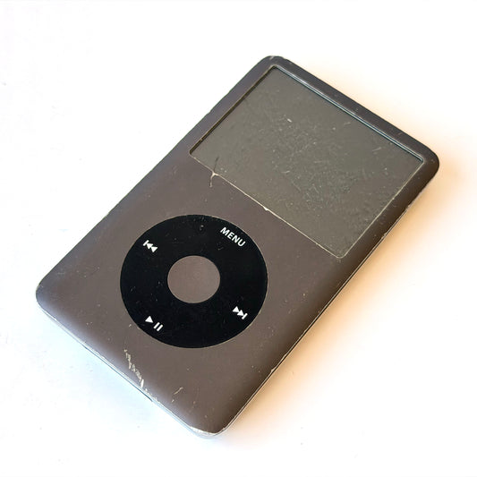 EL097 VINTAGE NON WORKING BLACK IPOD