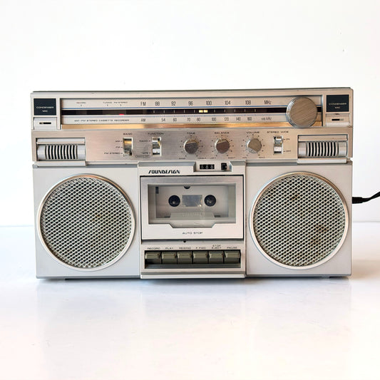 EL108 SOUNDESIGN PORTABLE RADIO / CASSETTE PLAYER