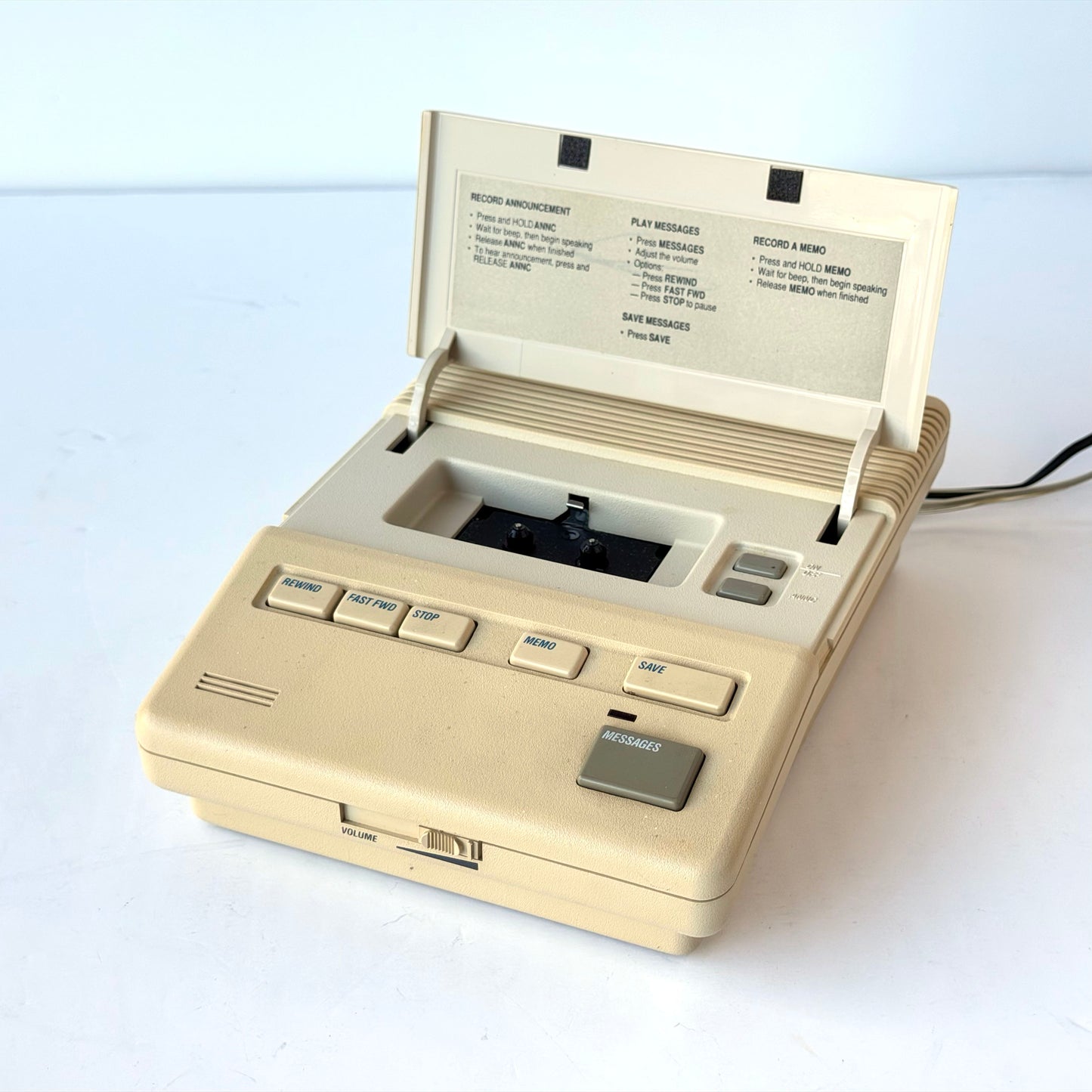 EL112 AT&T ANSWERING MACHINE
