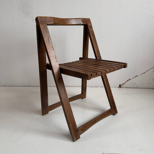 FC001 TRIESTE WOOD FOLDING CHAIR