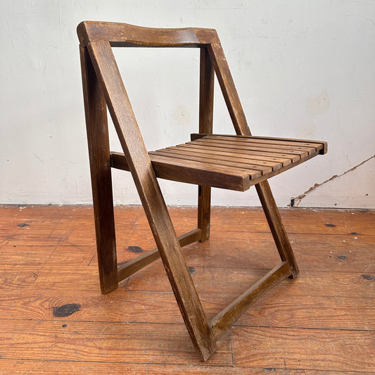 FC001 TRIESTE WOOD FOLDING CHAIR