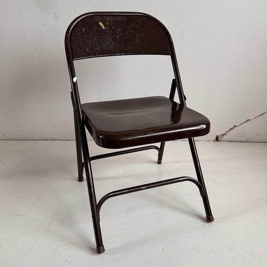 FC028 AWESOME SAUCE PAINT SPLATTERED BROWN METAL FOLDING CHAIR