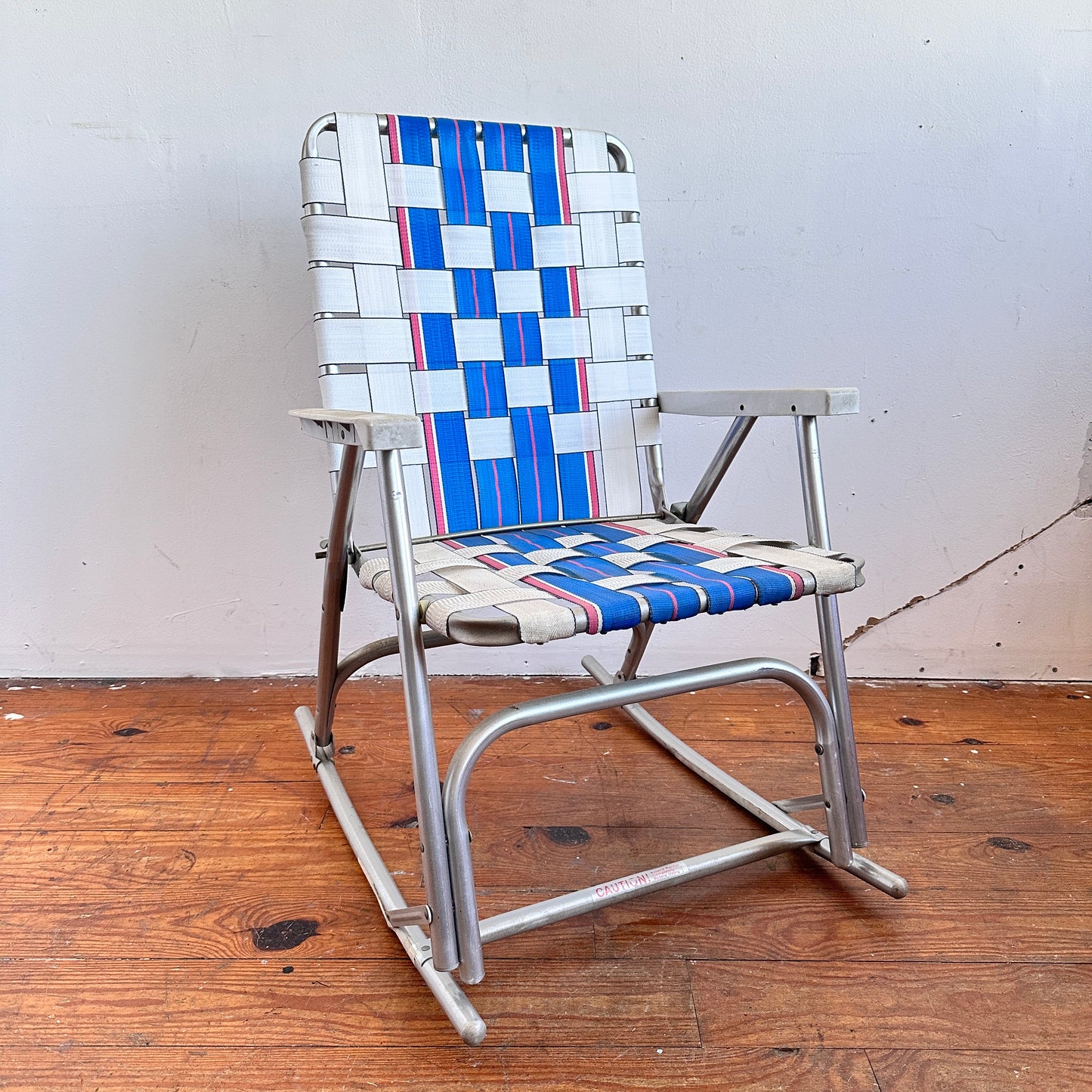 FC040 BLUE, WHITE & PINK STRIPED ROCKING LAWN CHAIR