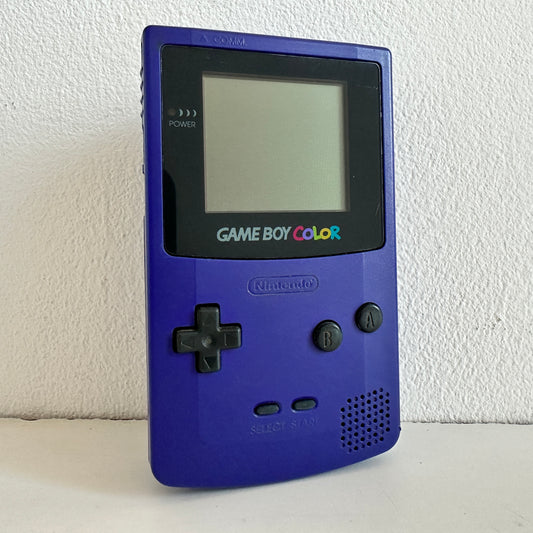 GT006 NINTENDO GAMEBOY COLOR PURPLE WITH GAMES