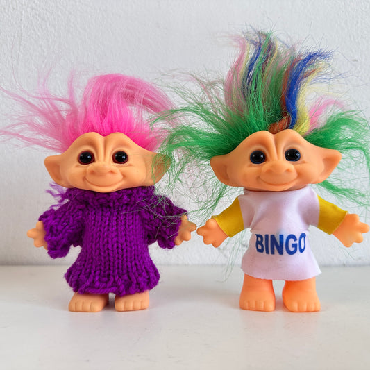 GT016 PAIR OF RAINBOW TROLLS