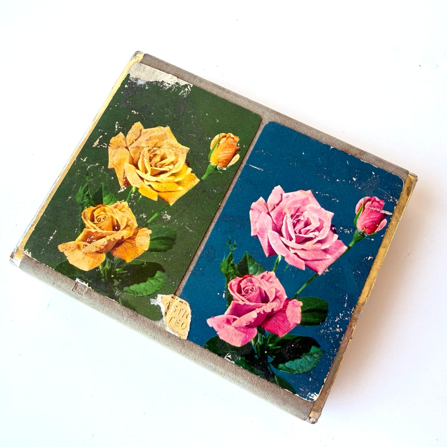 GT024 VINTAGE DOUBLE SET ROSE PLAYING CARDS