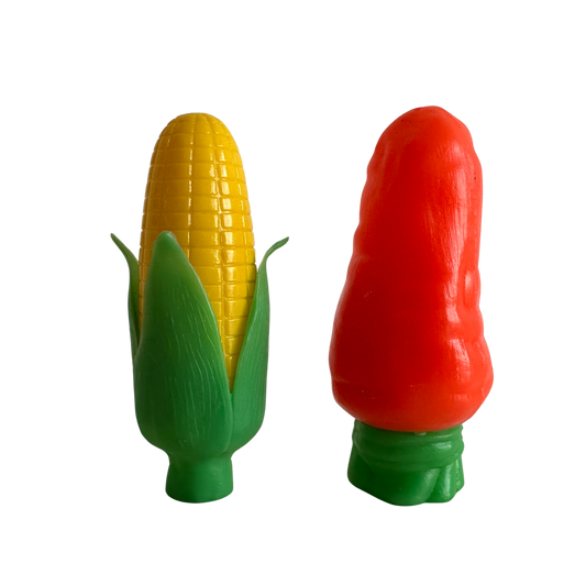 KT003 CORN & CARROT SALT & PEPPER SHAKER SET